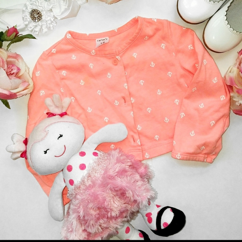 Carter's cardigan🌹